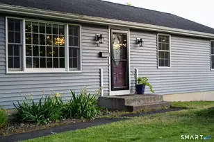 33 Douglas Dr, Enfield, CT 06082 - Photo 3
