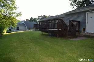 33 Douglas Dr, Enfield, CT 06082 - Photo 19