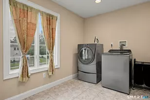 4386 Main St, Stratford, CT 06614 - Photo 25