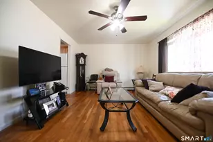 152 Jackson Ave, Bridgeport, CT 06606 - Photo 19