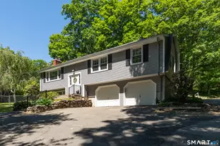 339 Boston Post Rd, East Lyme, CT 06333 - Photo 5