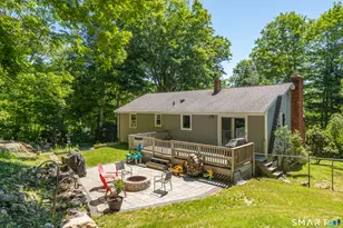 339 Boston Post Rd, East Lyme, CT 06333 - Photo 3