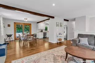 339 Boston Post Rd, East Lyme, CT 06333 - Photo 13