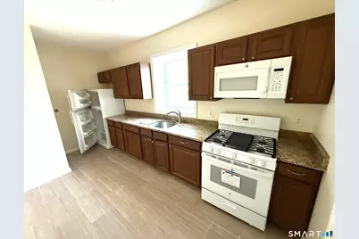 1333 East Main Street #1, Bridgeport, CT 06608 - Photo 9