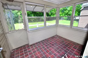 10 Lennox Ave, Windsor, CT 06095 - Photo 29