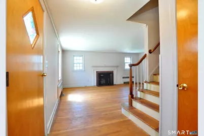 10 Lennox Avenue, Windsor, CT 06095 - Photo 7
