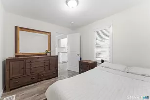 118 Columbus Ave, Meriden, CT 06451 - Photo 17