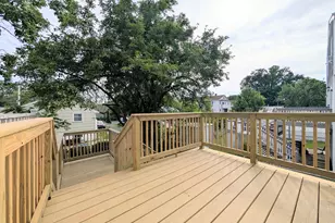 323 Columbus Ave, Stratford, CT 06615 - Photo 17