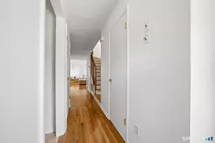 2289 Bedford St, Stamford, CT 06905 - Photo 7
