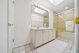 2289 Bedford St, Stamford, CT 06905 - Photo 17