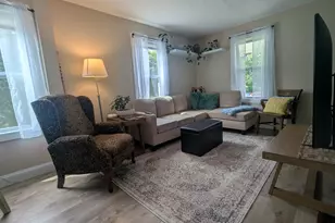 19 Blake St, Essex, CT 06442 - Photo 17