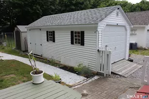 19 Blake St, Essex, CT 06442 - Photo 11