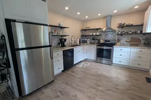 19 Blake St, Essex, CT 06442 - Photo 21
