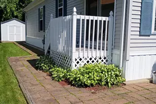 23 Laurel Cir, East Windsor, CT 06088 - Photo 3