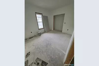 824 Albany Avenue, Hartford, CT 06112 - Photo 13