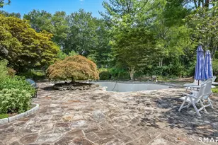 21 Fuller Rd, Trumbull, CT 06611 - Photo 5