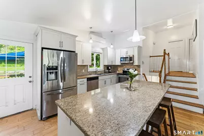 21 North Pleasant Rise, Brookfield, CT 06804 - Photo 9