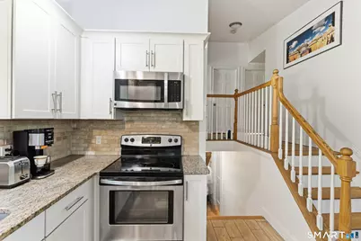 21 North Pleasant Rise, Brookfield, CT 06804 - Photo 7