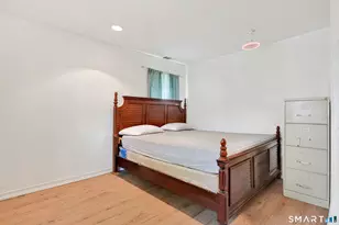 28 Hickory St, Danbury, CT 06810 - Photo 13