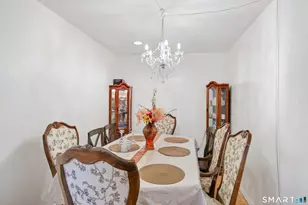 28 Hickory St, Danbury, CT 06810 - Photo 11