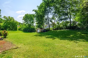 28 Hickory St, Danbury, CT 06810 - Photo 21
