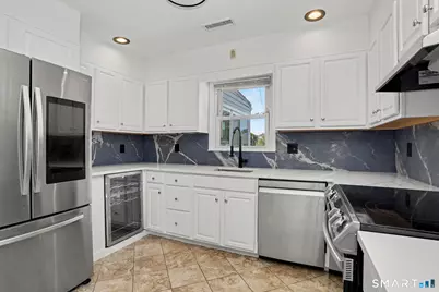 92 Burwood Avenue #2, Stamford, CT 06902 - Photo 13