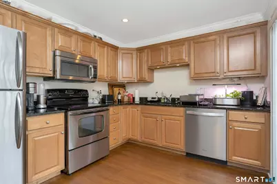 39 Maple Tree Avenue #21, Stamford, CT 06906 - Photo 7