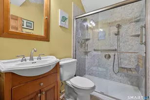 37 Dunbar Rd, Milford, CT 06460 - Photo 19