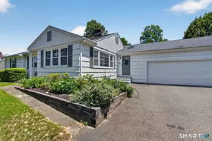 2 Diamond Dr, Newtown, CT 06470 - Photo 31
