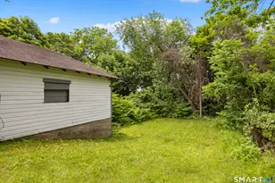101 Dikeman St, Waterbury, CT 06704 - Photo 33