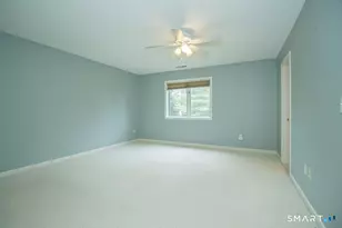 19 Steeplechase Dr, Newington, CT 06111 - Photo 15