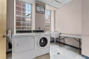 196 Crown St, New Haven, CT 06510 - Photo 25