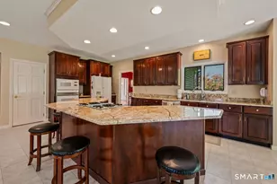 124 Suncrest Ct, Torrington, CT 06790 - Photo 9