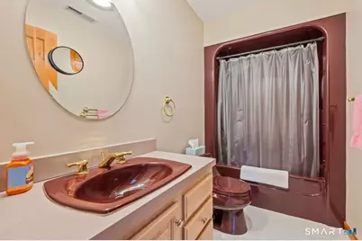 124 Suncrest Court, Torrington, CT 06790 - Photo 31