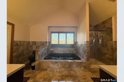 124 Suncrest Court, Torrington, CT 06790 - Photo 19