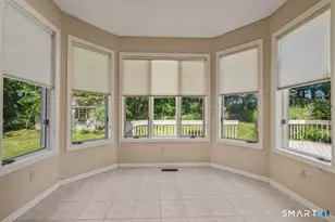 124 Suncrest Ct, Torrington, CT 06790 - Photo 5
