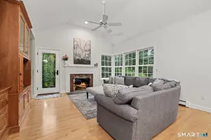 921 Bethany Mountain Rd, Cheshire, CT 06410 - Photo 9