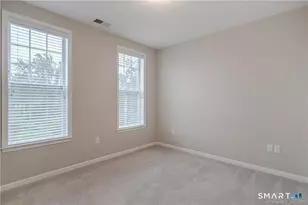 822 Center Meadow Ln, Danbury, CT 06810 - Photo 13