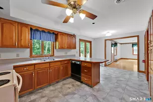 28 Heather Ln, Coventry, CT 06238 - Photo 7