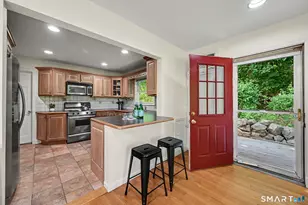 8 Ernel Dr, Greenwich, CT 06878 - Photo 15