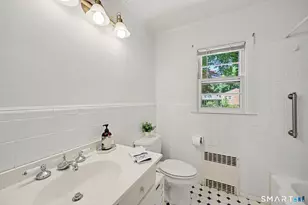 8 Ernel Dr, Greenwich, CT 06878 - Photo 25