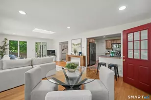8 Ernel Dr, Greenwich, CT 06878 - Photo 13