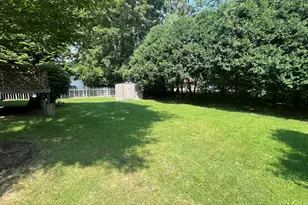 9 Broadway Ave, Stonington, CT 06355 - Photo 7