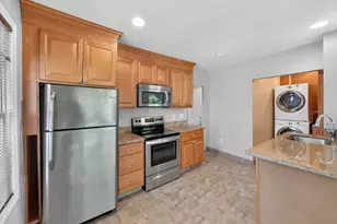 9 Broadway Ave, Stonington, CT 06355 - Photo 25