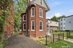 41 Center St, Hartford, CT 06120 - Photo 3