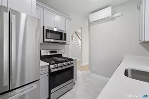 41 Center St, Hartford, CT 06120 - Photo 19
