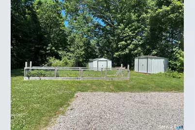 8 Wells Avenue, Stonington, CT 06379 - Photo 9