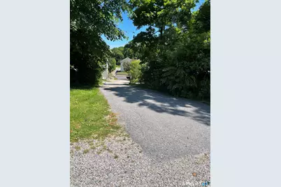8 Wells Avenue, Stonington, CT 06379 - Photo 7