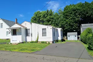 38 Central Ave, Bristol, CT 06010 - Photo 9