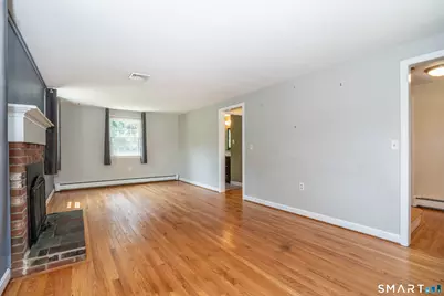 7 Fairview Street, Simsbury, CT 06070 - Photo 7